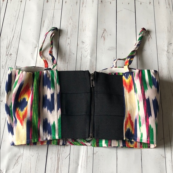 Colorful crop top - Picture 2 of 3